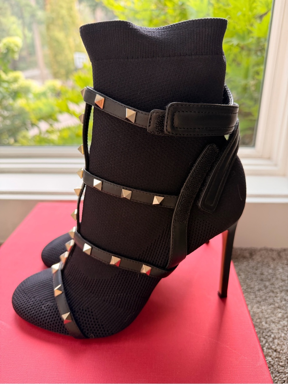 Valentino Garavani Rockstud Bodytech Ankle Boots – Size 40